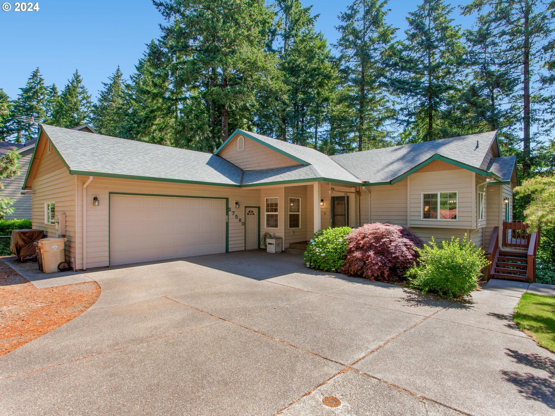 Canyon Creek Rd, Wilsonville, OR 97070