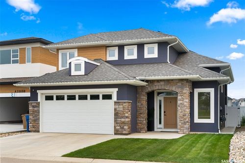 3304 Crosbie Cres, Regina, SK, S4V3S4 | Card Image
