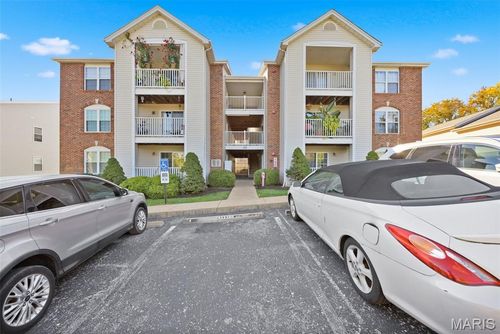 100-1220 River Chase Dr, Arnold, MO, 63010-4927 | Card Image