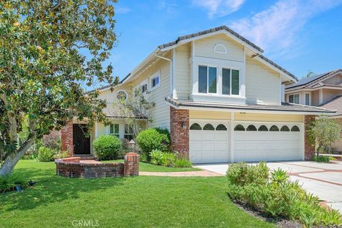 11 Pinewood Dr, Trabuco Canyon, CA, 92679-4707 | Card Image