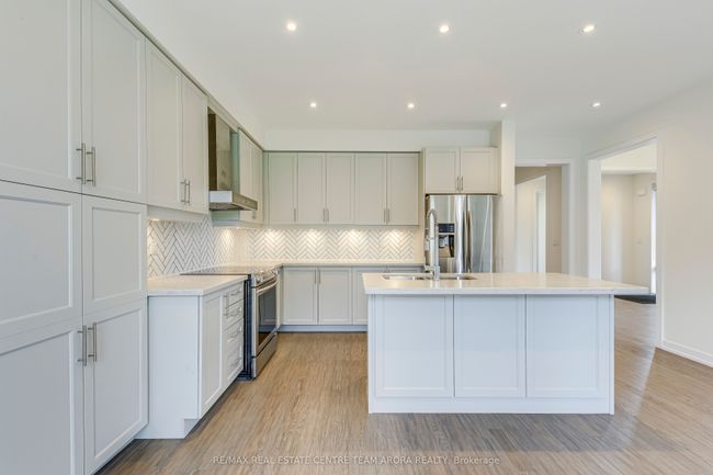 15 Dalecrest Rd, House other with 7 bedrooms, 6 bathrooms and 4 parking in Brampton ON | Image 13