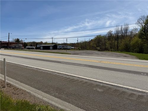 750 Route 422 E, Butler, PA, 16002-9224 | Card Image