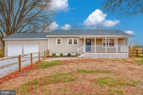 11529 Taneytown Pike, EMMITSBURG, MD, 21727-8308 | Card Image