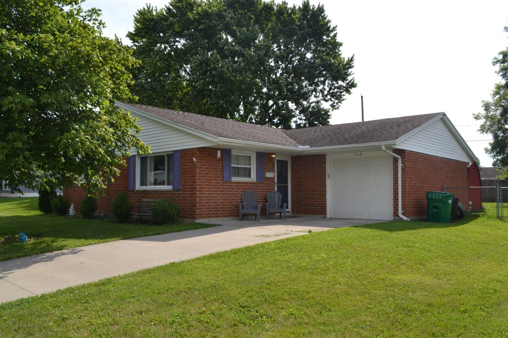 Green Meadows Dr, Enon, OH 45323