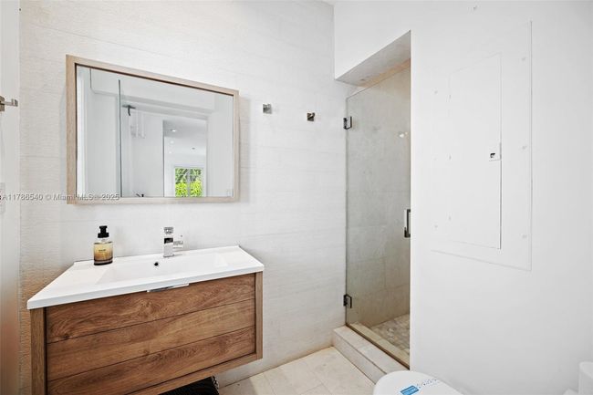 36 Phoenetia Ave, House other with 6 bedrooms, 6 bathrooms and null parking in Coral Gables FL | Image 20