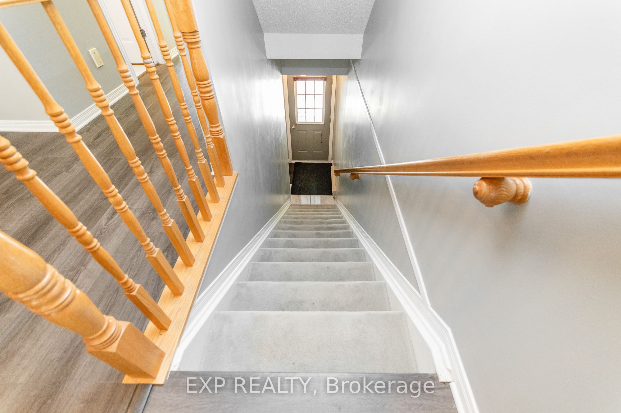 Residential in Hunt Club - South Keys and Area 5