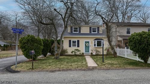 37 South Rd, Wayne, NJ, 07470-6348 | Card Image