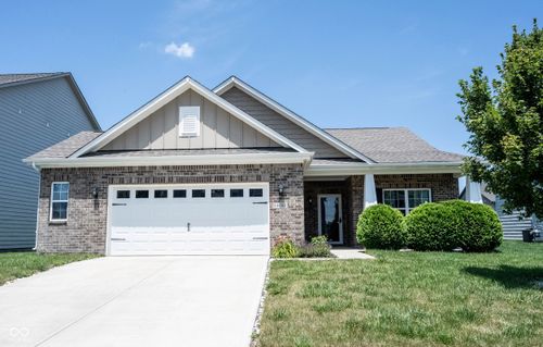 16592 Branham Dr, Fishers, IN, 46040-8301 | Card Image