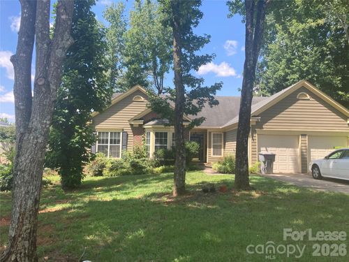 3506 Briarthorne Dr, Charlotte, NC, 28269-1255 | Card Image