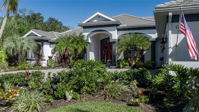 11434 Savannah Lakes Drive, House other with 3 bedrooms, 3 bathrooms and null parking in Parrish FL | Image 3