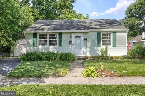 86 N 41st St, CAMP HILL, PA, 17011-6701 | Card Image