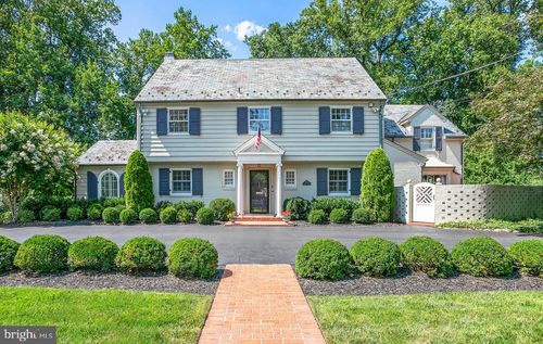 8126 Kerry Ln, CHEVY CHASE, MD, 20815-4812 | Card Image
