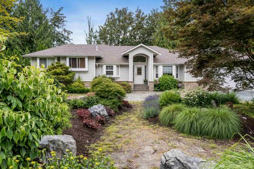 6277 256 St, Langley, BC, V4W1K2 | Card Image