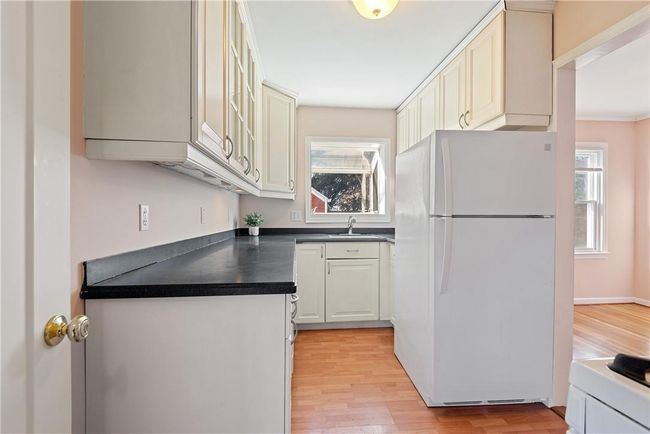 Kitchen with newer appliances | Image 6