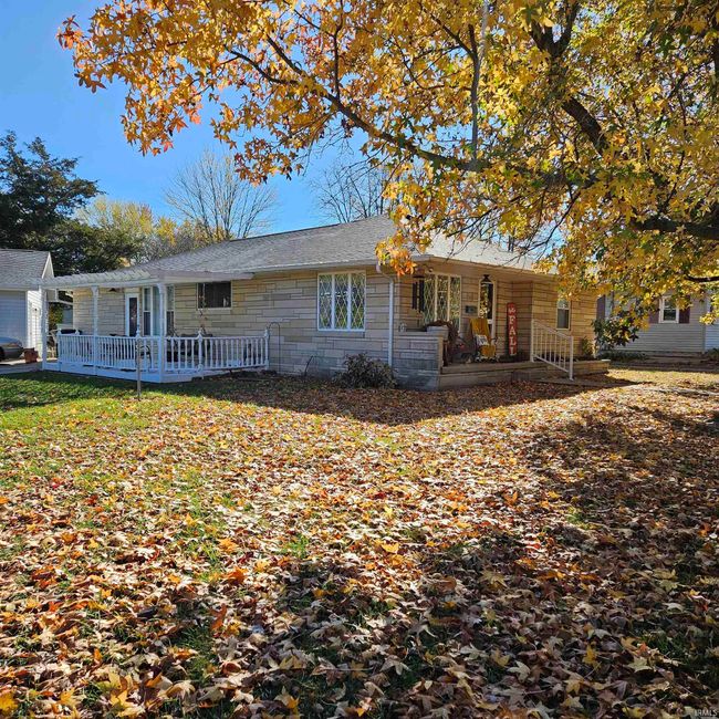 787 S Main St, House other with 3 bedrooms, 2 bathrooms and null parking in Linton IN | Image 34
