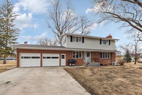 413 Fremont St Sw, Watertown, MN, 55388-8364 | Card Image