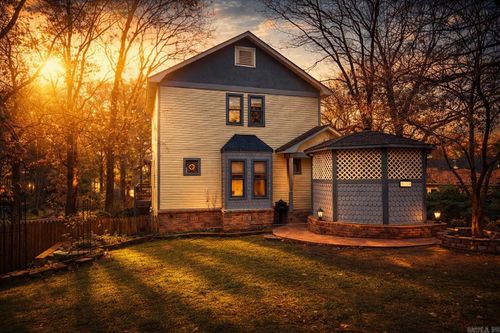 2821 Delmar Ave, North Little Rock, AR, 72116-9242 | Card Image