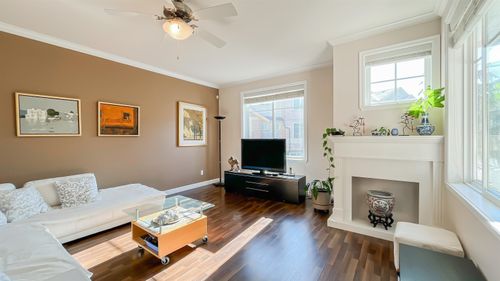 1-8633 159 St, Surrey, BC, V4N5W1 | Card Image