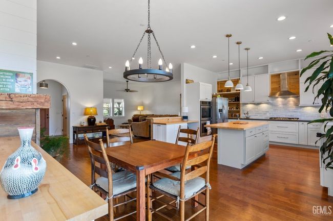 26501 Skyline Dr, House other with 3 bedrooms, 3 bathrooms and null parking in Tehachapi CA | Image 16