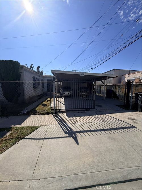 7919 Naomi, Los Angeles, CA, 90001 | Card Image