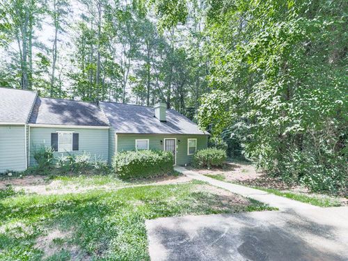 207 Westland Cir Sw, Marietta, GA, 30064-3057 | Card Image