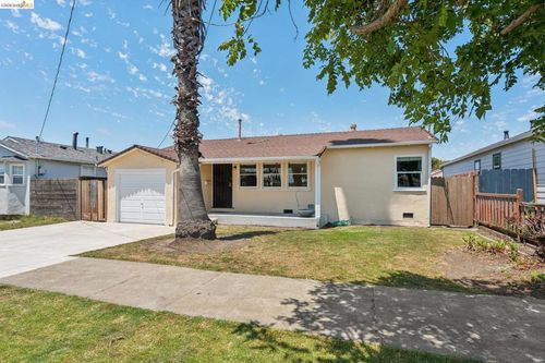 2879 Rheem Ave, Richmond, CA, 94804-1023 | Card Image