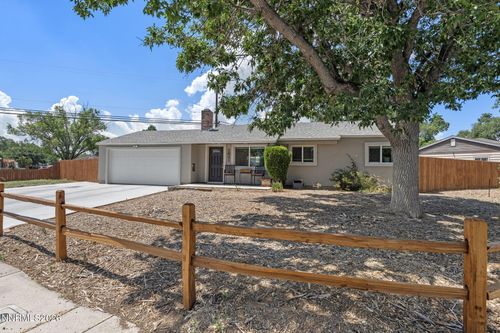 1841 1st St, Sparks, NV, 89431-3237 | Card Image