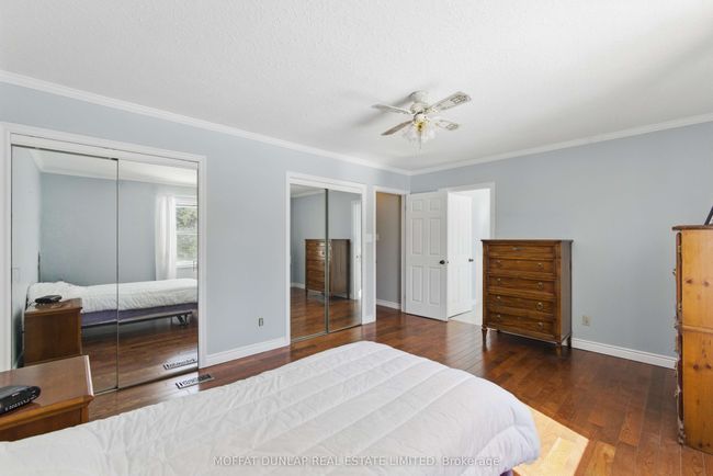 248542 5 Sideroad, House other with 4 bedrooms, 3 bathrooms and 12 parking in Mono ON | Image 6