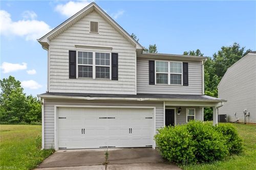 1101 Caden Village Cir, Lexington, NC, 27295-8381 | Card Image