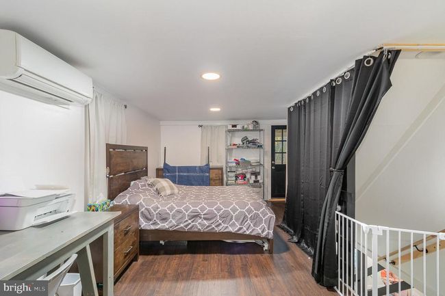 8 E Locust St, House other with 3 bedrooms, 1 bathrooms and null parking in MOUNT HOLLY SPRINGS PA | Image 16