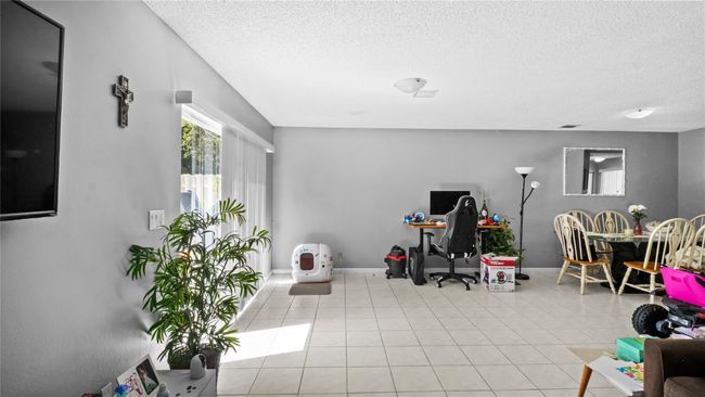 1443 Sw 48 Th Ter, Townhouse with 3 bedrooms, 3 bathrooms and null parking in Deerfield Beach FL | Image 15