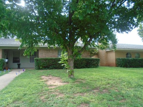 945 Minter Ln, Abilene, TX, 79603-5503 | Card Image