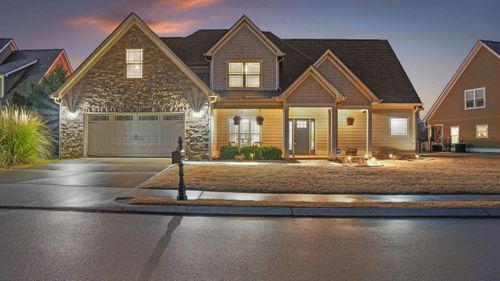 76 Tuscany Village Dr, Ringgold, GA, 30736-4232 | Card Image
