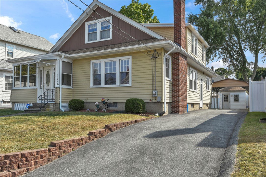 Grace St, Cranston, RI 02910