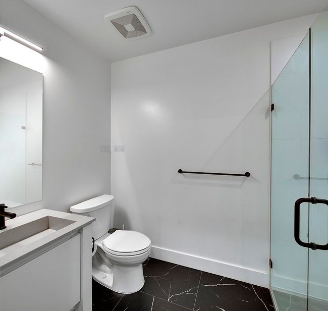 1508 - 2180 Kelly Ave, Condo with 2 bedrooms, 1 bathrooms and 1 parking in Port Coquitlam BC | Image 19