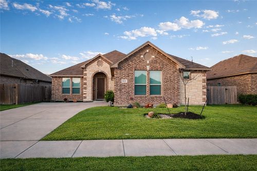 8126 Resplandor St, Corpus Christi, TX, 78414-5005 | Card Image