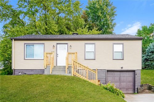 219 Maple Dr, Monroeville, PA, 15146-4598 | Card Image
