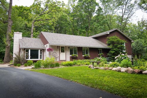 58280 County Road 21, Zumbro Falls, MN, 55991-5052 | Card Image