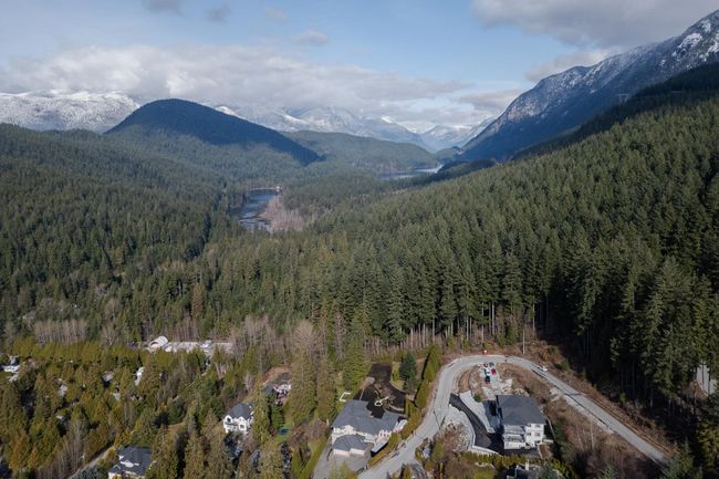 779 Sunset Ridge, House other with 9 bedrooms, 6 bathrooms and 6 parking in Anmore BC | Image 39