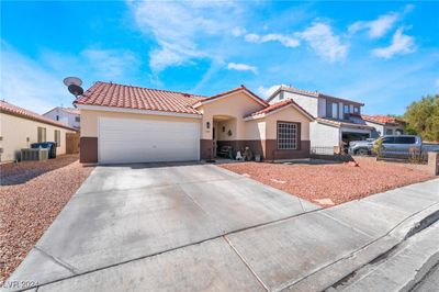 1747 Ashburn Drive, House other with 3 bedrooms, 2 bathrooms and null parking in North Las Vegas NV | Image 2