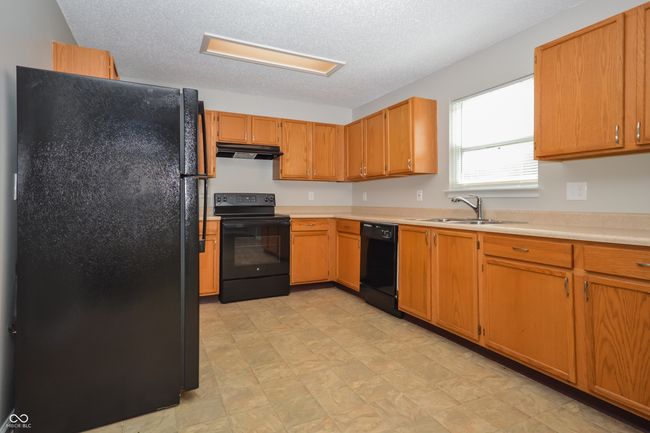 2265 Shadowbrook Dr, House other with 4 bedrooms, 3 bathrooms and null parking in Plainfield IN | Image 8