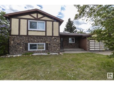 57 Starkey Pl, House other with 4 bedrooms, 2 bathrooms and null parking in Sturgeon County AB | Image 1