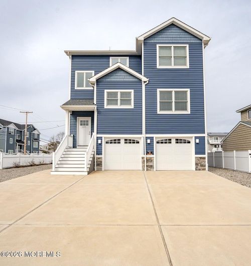 1201 Niihau Dr, Forked River, NJ, 08731-4702 | Card Image