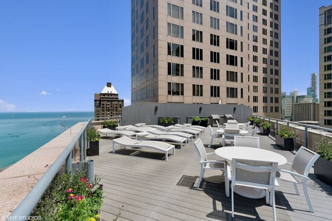 APT-2502 - 950 N Michigan Ave, Home with 3 bedrooms, 4 bathrooms and null parking in CHICAGO IL | Image 25