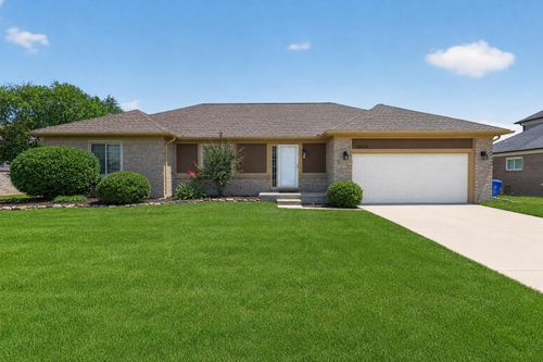 33470 Paoletti, Fraser, MI, 48026-5096 | Card Image