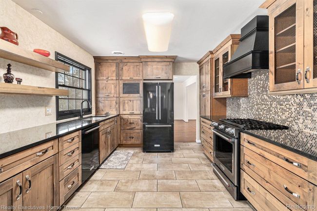 4819 Thorntree Dr, House other with 4 bedrooms, 3 bathrooms and null parking in West Bloomfield MI | Image 14