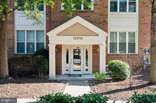 apt-215-12919 Alton Sq, HERNDON, VA, 20170-5810 | Card Image