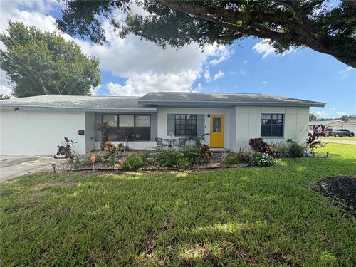 5975 69th Ave N, PINELLAS PARK, FL, 33781-5433 | Card Image