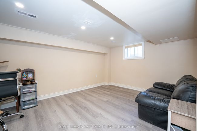 69 Eldomar Ave, House other with 4 bedrooms, 3 bathrooms and 5 parking in Brampton ON | Image 29