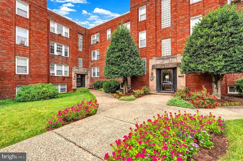 apt-204-5200 N Capitol St Nw, WASHINGTON, DC, 20011-6759 | Card Image